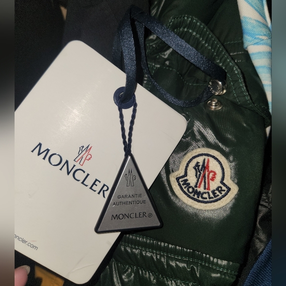 Moncler Green Hooded Down Jacket Sz US Medium/Small - Picture 9 of 16